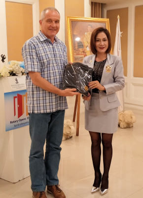 Rotary Pattaya marina