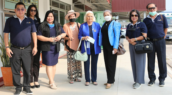 Prison Pour femme Nong Palay, don de produits sanitaires