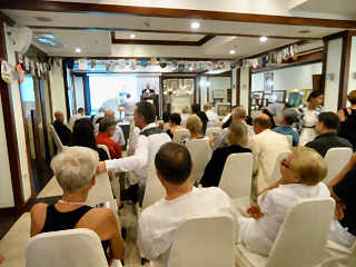 Enchères au Rotary Marina Pattaya