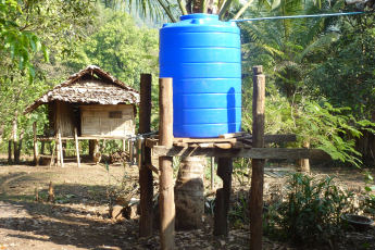 Filtre à eau à Maeb Song Noi Thailande